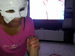 today i told him sit down i'm gonna suck you off real good and tasty.