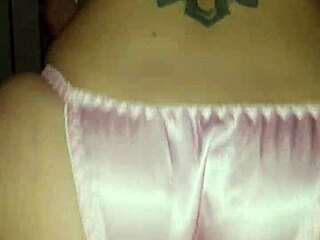 Satindesire amateur in satin panties