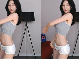 i feel so excited watching this cute korean girl dancing with big tits vibe