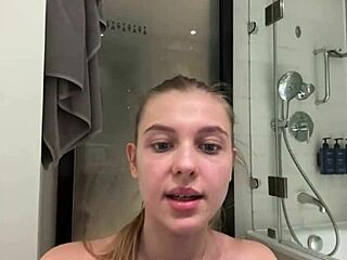 I crave that big juicy ass grinding right on my eager face