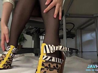 Oh Yes! Fucking That Japanese Chick In Stockings Hard And Deep Vol 57