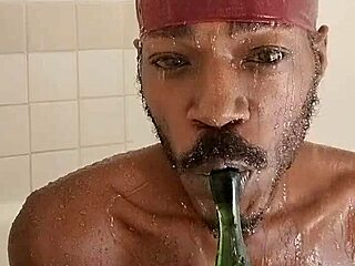 Pretty cute amateur brunette roommate from usa kisses mature lover in passionate workout session