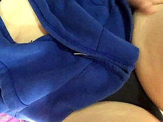 Horny housewife Crystal masturbates passionately recording for her fans