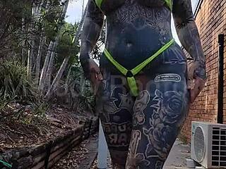 micro BIKINI TWERKING and POLE DANCING with CURVY milf MELODY RADFORD leaked