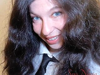 quick fuck with school-girl before her parents get home