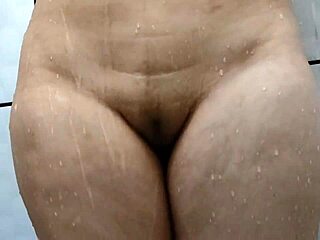 Bailey Quinn Tomando Banho Ep03