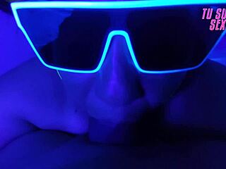 Oh watch my deep throat blowjob in neon room I'm the most submissive!