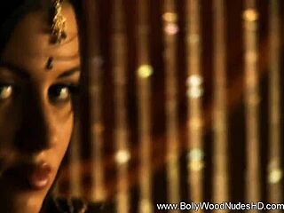 oh wow, this brunette babe's super sexy moves in that striptease dance got me hooked 😍