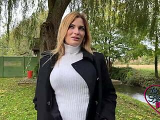 Rose Magnifique Blonde 22ans European Sexy French Milf Amateur Slut in Lingerie Adores Sex