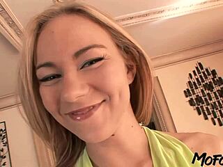 Amateur college student unleashes sloppy deepthroat anal in raw homemade video