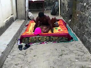 Fat Bbw Screams In Orgasm From Huge Dildo Machine Fucking Her Pussy Squirting Creampie