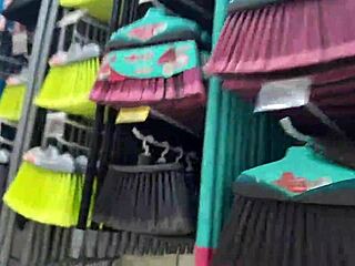 whoa, this wife is flashing without panties in public on the street 😏