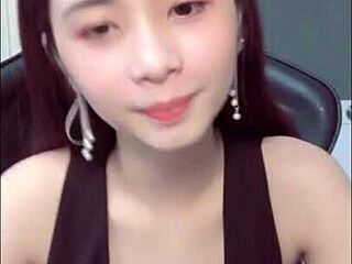 Bigo Show Features Sexy Asian Babe With Big Tits In Hot Webcam Action