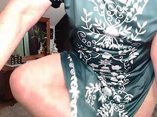 i feel so aroused wearing these pantyhose for 48 hours reaching four intense orgasms