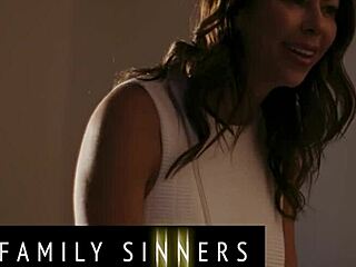 Milf Alexis Fawx Discovers Jake Adams' Secret Milf-Fucking Gig And Demands Intense Pussy Licking And Riding Action