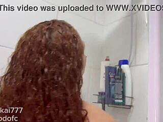 Fucking my hot big-ass girlfriend in the bath after beach