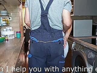 Sexy mature wife enjoys a steamy session with the repairman! 🔧💦