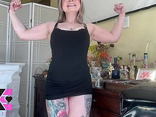 Watch Muscular Blonde Bodybuilder Flex Arms and Ass in Slow-Motion Domination