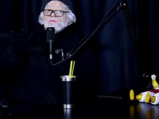 Amateur Latina Milf In Lingerie Dominates Crossdressing Cuckold With Toys And Ripped Clothes In Outdoor Fetish Casting Interview Game