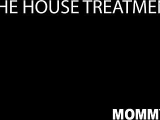 big butt milf taking care of that hard pov fuck 😈