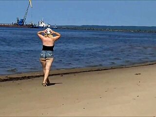 Hey, check out these big butts squeezed into tight jeans shorts?