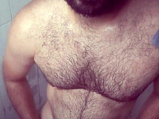 Secret Jerkoff In Shower Leads To Cum On Legs