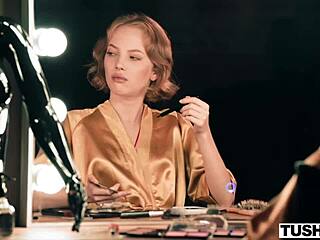 Tushy model Eve Sweet bends over for deep anal fingering and gaping ass to mouth action