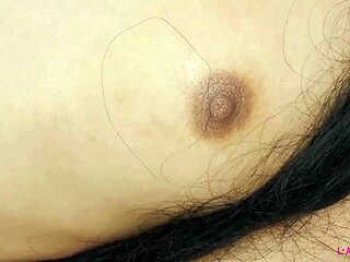 Classic brunette beauty reveals her sexy body in casting