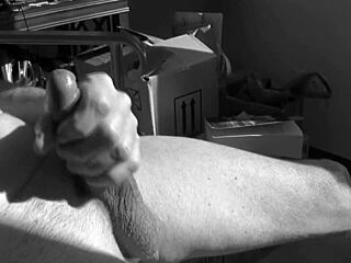 xvid one: watch this solo amateur guy stroke his cock to cumshot in homemade masturbation fun 😏🍆💦