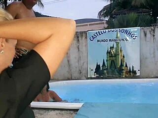 Bold Cuckold Fuck With Samantha Squirt