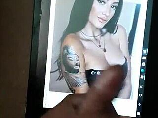 tribute dedicated to fati vazquez in a simple narrative style