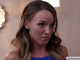 Oh Yes! Blonde Babe Scissoring with Big Tits Lesbian Cougar