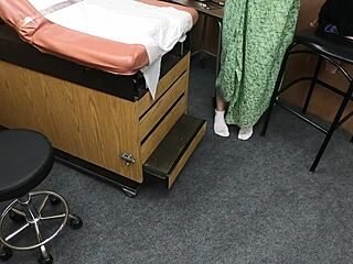 Scarlett Johnson Consults On Medical Tit Issues In Part One Left Segment