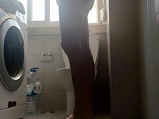 Hey check out this guy shaving his massive cock and spilling tons of thick milk