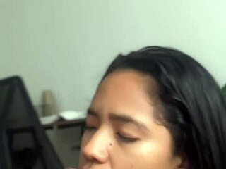 Deep And Sloppy Blowjob Session By Amateur Couple Nysdel