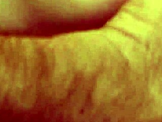 tiny 4 foot 11 teen 18+ gives an amazing blowjob