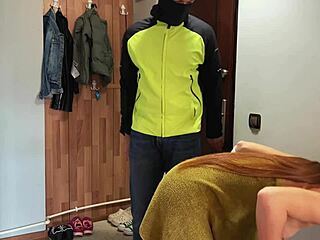 Hey, I dropped my towel for the delivery guy and got fucked doggystyle