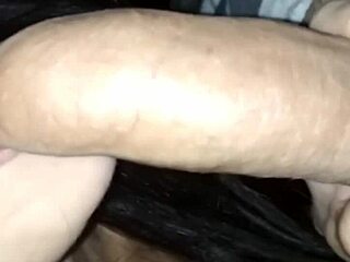 Amateur homemade deep throat action that's totally mind-blowing!