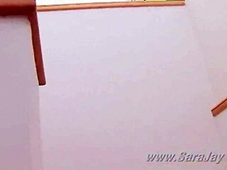 lezdom action raven black loves the way sara jay crawls