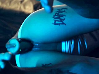 Emilly Shows Off Her Hot And Pretty Feet