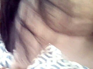 this asian latina babe tempts with her big ass ready for some japanese-style amateur sucking action