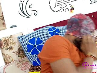 Indian Young Sali Pinky Gets Her Pussy Licked By Jija Ji In Intimate Session