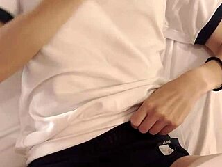 want to see me in gym clothes and bloomers getting fucked with cumshot on the bloomers?