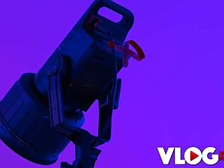 Curvy brunette Jennifer Mendez offers her juicy pussy as a gift in steamy scene 😈