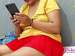 Indian Young Sali Pinky Gets Her Pussy Licked By Jija Ji In Intimate Session