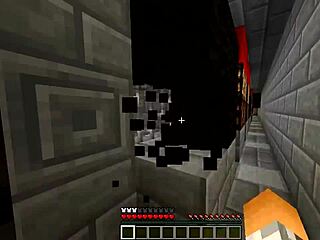 in this authentic minecraft game, experience the impossible escape as police and thief