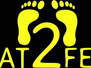 Aria Nicole Paints Her Tootsies On Beat2FeetCom Site