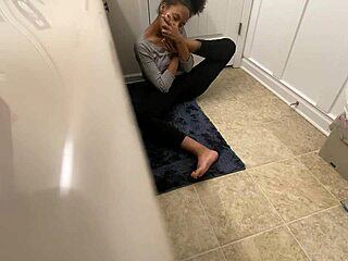 let's chat about fun ways to enjoy foot licking sessions together casually