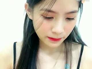 i feel so excited watching em hotgirl việt livestream on uplive