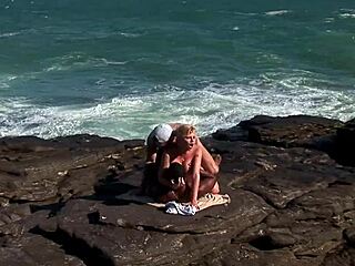 Blonde sexy Tarra White enjoys passionate beachside encounters with enthusiasm